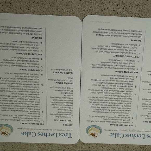 New Disney Passholder Holiday Ornaments and Recipe Cards in Envelope - Picture 4 of 5